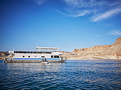 house-boating